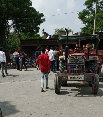 रायबरेली : तेज रफ्तार ट्रैक्टर ने साइकिल सवार को रौंदा, हुई दर्दनाक मौत