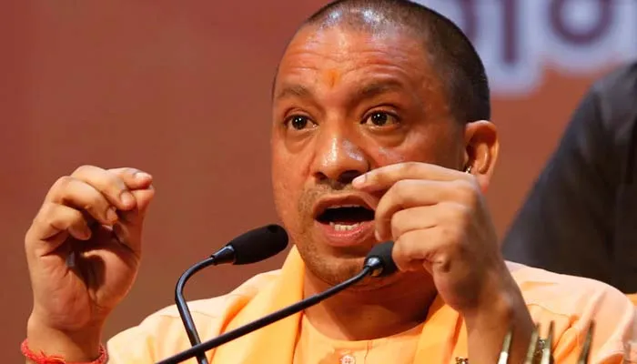 समीक्षा बैठक में बोले मुख्यमंत्री योगी- कम बारिश फिर भी स्थिति नियंत्रित, नहीं होने देंगे किसानों का नुकसान