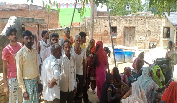 संभल: हाईटेंशन लाइन से टकराया नल का सरिया, करंट से मिस्त्री समेत दो की मौत