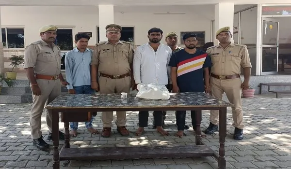 संभल : दुबई से सोने की तस्करी करने वाले गिरोह का भंडाफोड़, तीन गिरफ्तार