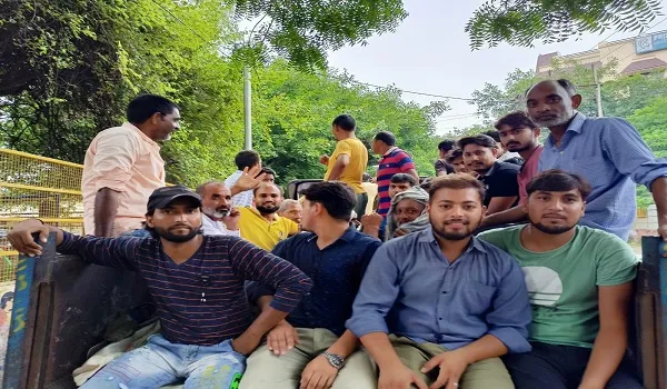मुरादाबाद: 15 दिन में फुंक चुके हैं पांच ट्रांसफार्मर, भीषण गर्मी से हो चुकी है सात लोगों की मौत