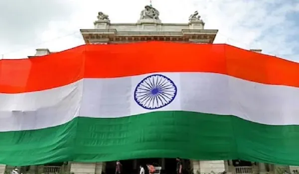 America: कैलिफोर्निया के शहर में भारतीय राष्ट्रीय ध्वज फहराकर स्वतंत्रता दिवस मनाया गया