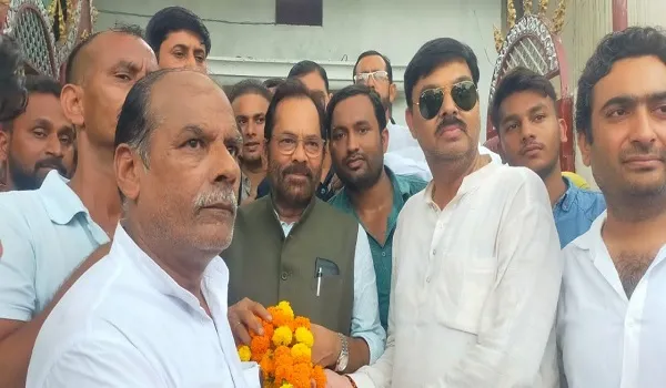 बिजनौर: ‘प्रधानमंत्री की कुर्सी खाली नहीं फिर भी आवेदन कर रहा विपक्ष’