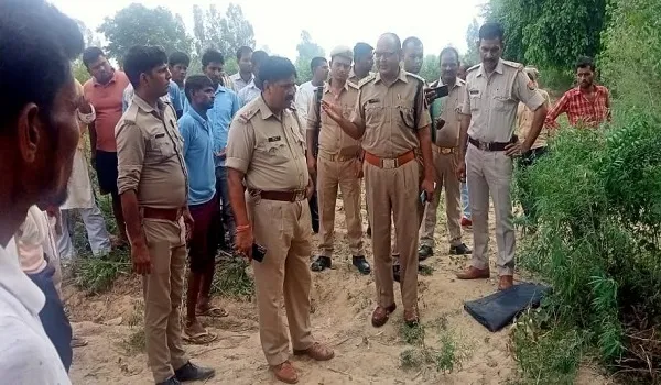 संभल: 15 दिन पहले गायब हुए ई-रिक्शा चालक का मिला कंकाल, फॉरेंसिक टीम ने जुटाए साक्ष्य
