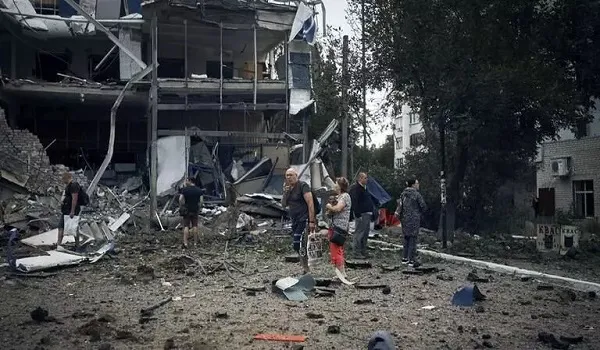 रूस ने परमाणु संयंत्र के पास के इलाके को बनाया निशाना, दागे 60 रॉकेट, 50 आवासीय इमारतें क्षतिग्रस्त