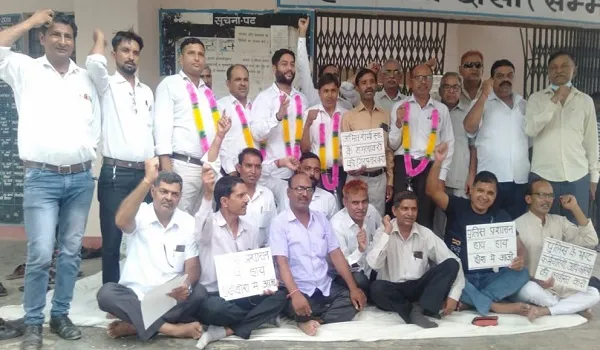 संभल: आंदोलन के बाद भी हमलावर पुलिस की गिरफ्त से बाहर