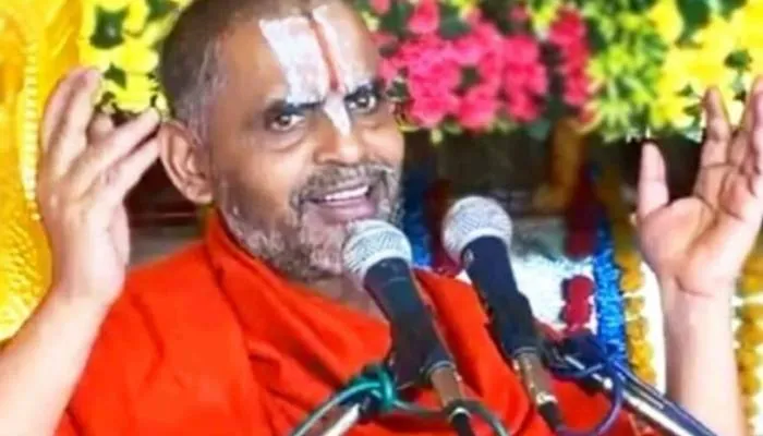 परिजनों के लालन-पालन में ही न गवाएं जीवन: जीयर स्वामी