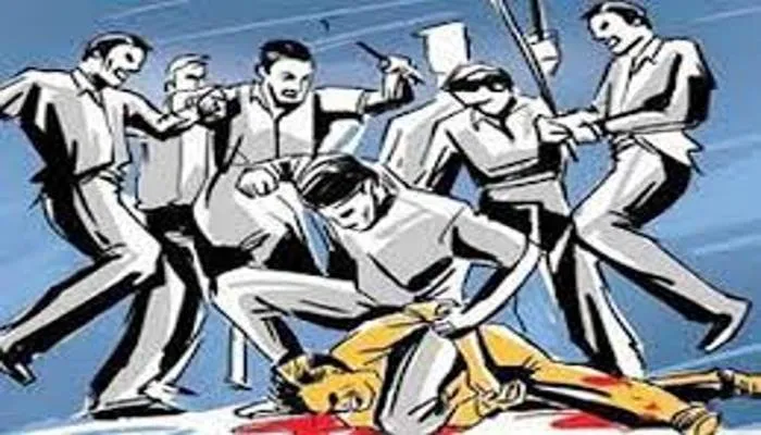 बहराइच: बाग में गई भैंस तो जमकर पीटा, विरोध करने पर धारदार हथियार से किया हमला, दर्जनों लोग हुए घायल
