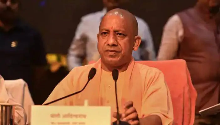 सीएम योगी व देवेंद्र तिवारी को मिली बम से उड़ाने की धमकी, पुलिस और खूफिया एंजेसियां अलर्ट