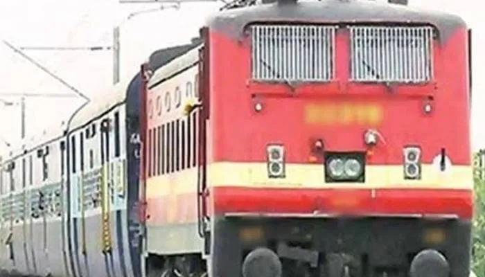 रेल यात्रियों को खुशखबरी: अब इस एप के जरिये बुक कर सकेंगे पैसेंजर ट्रेनों के टिकट