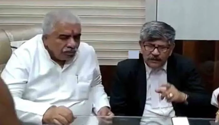 कानपुर: आर्म्स एक्ट में दोषी मंत्री राकेश सचान ने जिला जज के न्यायालय में दाखिल की अपील