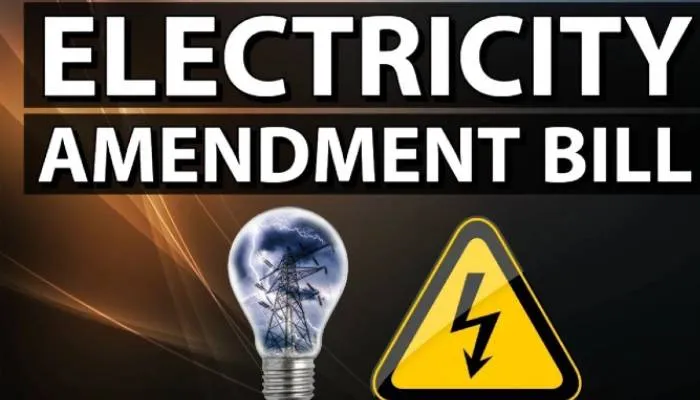 लखनऊ: बिजली संशोधन विधेयक के खिलाफ कर्मचारियों ने किया जोरदार प्रदर्शन