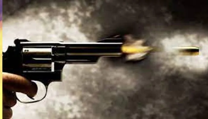झांसी: पेट्रोल पंप पर तेल भराने को लेकर हुआ विवाद, बाइक सवार युवकों ने सेल्समैन को मारी गोली