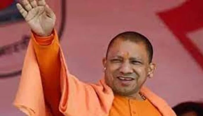 गोरखपुर में अब पर्यटकों की राह होगी आसान, मुख्यमंत्री योगी बुधवार को टूरिस्ट बस सेवा की करेंगे शुरुआत