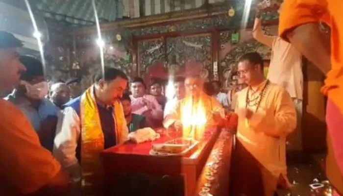 सीतापुर: डिप्टी सीएम केशव मौर्य ने नैमिषारण्य में किये देव-दर्शन