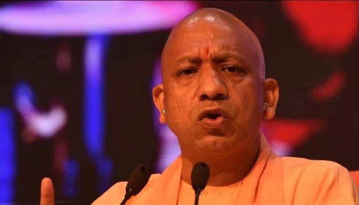 योगी सरकार ने एक दर्जन से अधिक IAS अधिकारियों के किये तबादले, देखें सूची
