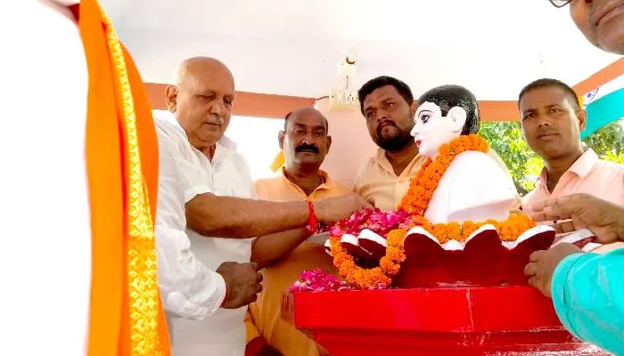 शहीदों का बलिदान व संघर्ष सभी के लिये प्रेरणादायी: सूर्य प्रताप शाही