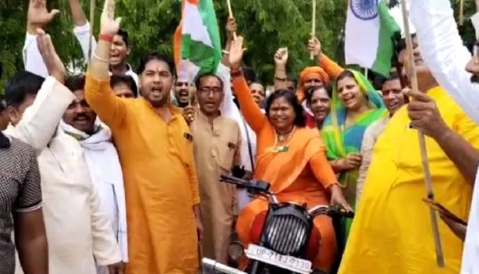 राजनैतिक जमीन खिसकने की कांग्रेस को बौखलाहट: साध्वी निरंजन