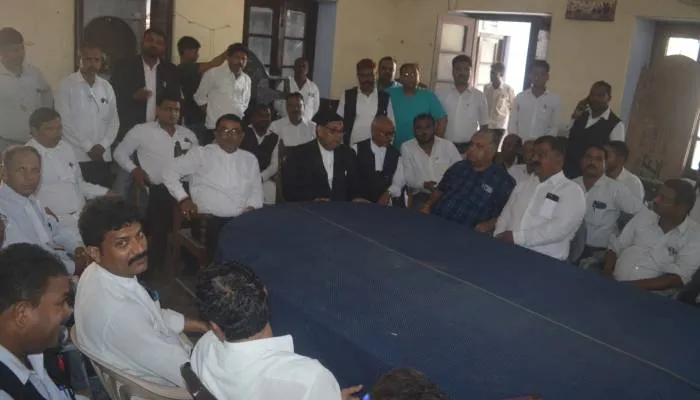 अयोध्या: कालिका हवेली मारपीट मामले में सात आरोपी गिरफ्तार, अधिवक्ताओं ने आंदोलन किया समाप्त