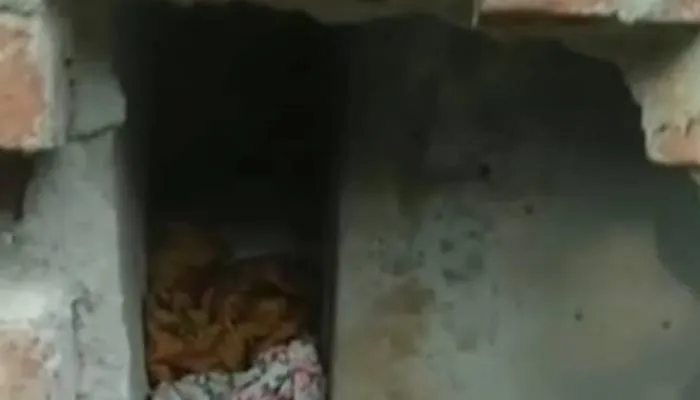 रायबरेली: नकब लगाकर चोरों ने लाखों का माल किया पार