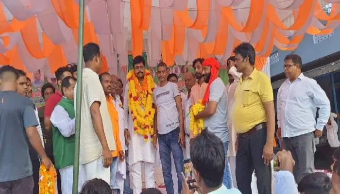 अयोध्या: सालाना उर्स मेले में गूंजी कव्वाली, बोले विधायक- शहीदवारी को सुंदरीकरण की जरूरत