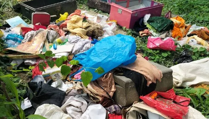 बहराइच: दीवार फांदकर घर में घुसे चोर, जेवरात और नकदी समेत पांच लाख का माल किये पार