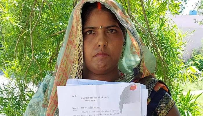 अयोध्या: रसोइया को मिड-डे मिल बनाने से किया मना, मुख्यमंत्री से शिकायत कर न्याय की लगाई गुहार