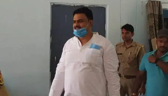 बाहुबली नेता राजन तिवारी बिहार के रक्सौल से गिरफ्तार, देर शाम तक गोरखपुर कोर्ट में किया जाएगा पेश