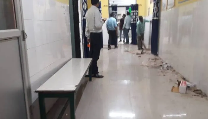 अयोध्या: मंत्री के आगमन से पहले जागा स्वास्थ्य विभाग, चार साल बाद खुला सीएचसी के ओटी का ताला