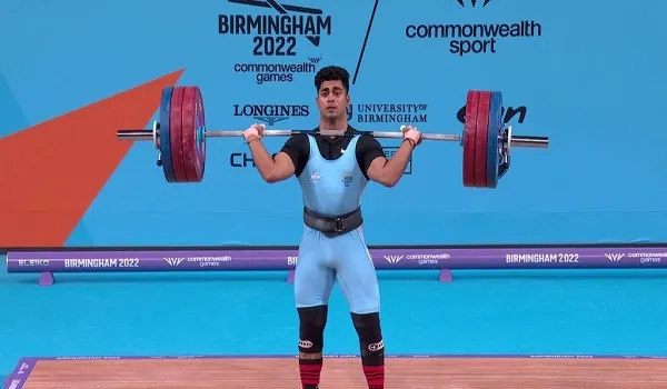 CWG 2022 :  वेटलिफ्टर अचिंता शेउली ने भारत को दिलाया तीसरा गोल्ड, कॉमनवेल्थ गेम्स में बनाया नया रिकॉर्ड