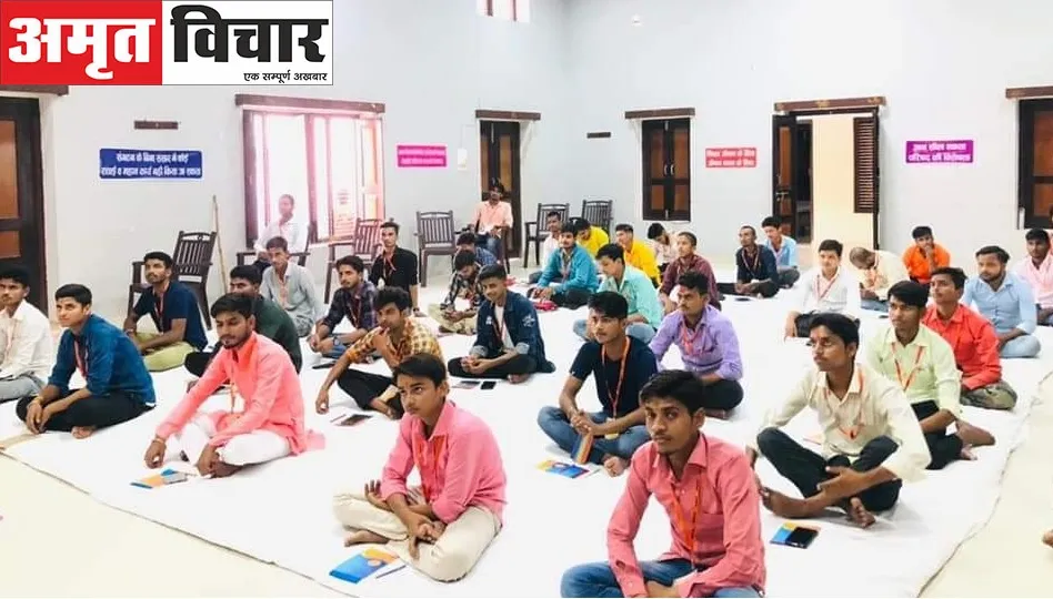 बहराइच : युवाओं को राष्ट्र की मुख्य धारा से जुड़ने में जुटा विद्यार्थी परिषद…जानें क्या है उद्देश्य