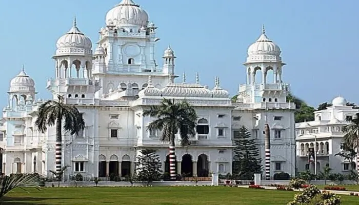 KGMU : मरीज का शव देने के बदले जमा कराये दस हजार, Online बिलिंग सिस्टम का खेल