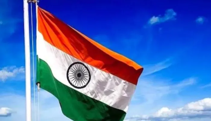 बस्ती: क्षतिग्रस्त तिरंगा एकत्र करने के लिए समस्त विभागों में बनाये गये काउंटर