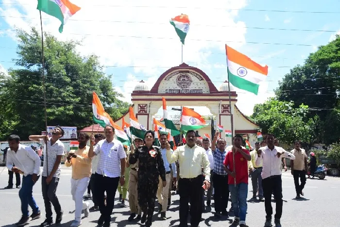 गोरखपुर : एनएसएस के तत्वावधान में निकली हर घर तिरंगा” जागरूकता रैली