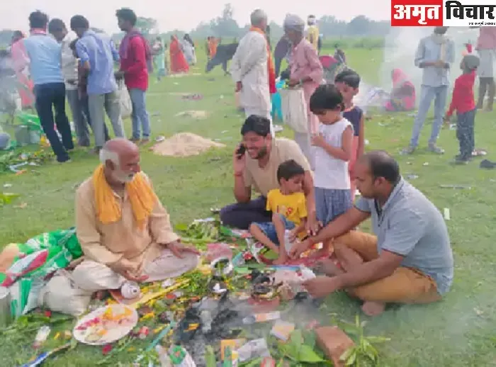 बलिया : अनूठा भोग चढ़ाकर बाबा से मांगी मुराद..जानें पूरा मामला