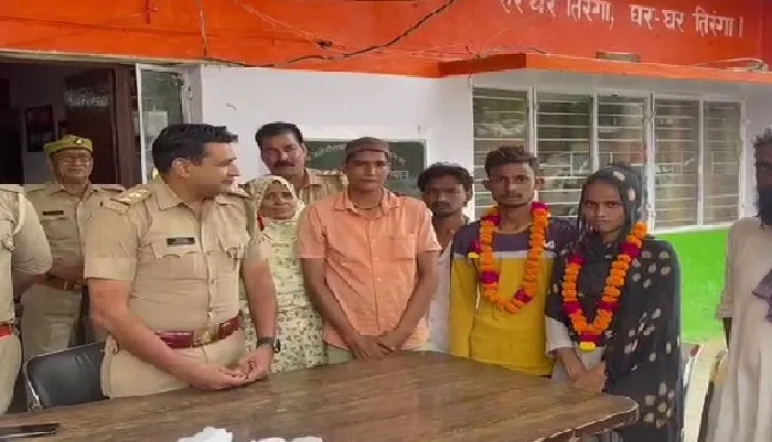 बुलंदशहर : फेसबुक पर की दोस्ती, थाने में पढ़ा निकाह