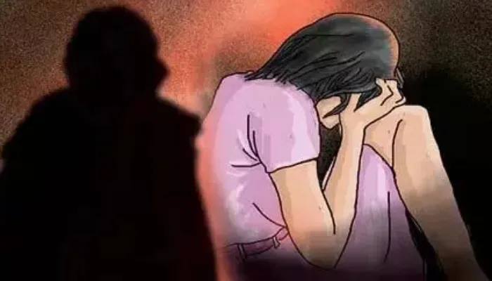 अयोध्या: घरवालों ने शादी से किया मना तो युवक ने घर जाकर युवती से की अश्लीलता, केस दर्ज
