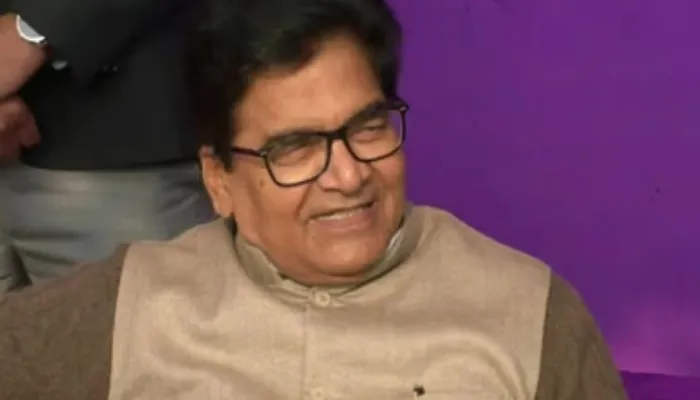 सपा के राष्ट्रीय महासचिव रामगोपाल यादव ने ट्वीट के जरिए किया बड़ा खुलासा कहा- कोई 420 मेरे नाम से डाल रहा फर्जी पोस्ट