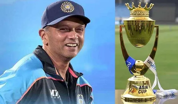 Asia Cup 2022 : एशिया कप से पहले भारत को बड़ा झटका, राहुल द्रविड़ पाए गए कोरोना पॉजिटिव