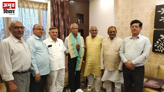 लखनऊ : ब्राह्मणों को एकजुट करेगा ‘ब्रह्म सागर’ परिवार….जानें पूरा मामला