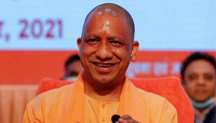 सीएम योगी ने यमुना व बेतवा से जुड़े जिलों में अलर्ट रहने के प्रशासन को दिए निर्देश