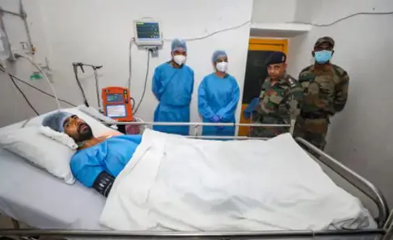 भारतीय सैनिकों पर हमला करने आया था आतंकी, सेना ने ही बचाई जान, बोला- पाकिस्तान से मिले थे 30,000 रुपए