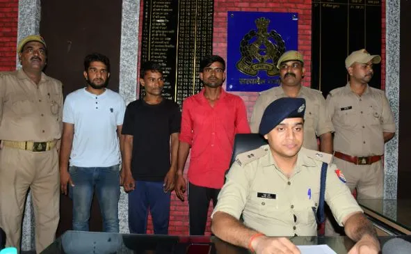 बरेली: लूट, चोरी और छिनैती की घटना को अंजाम देने वाले 2 शातिर बदमाश गिरफ्तार, माल खपाने वाला सुनार भी हिरासत में