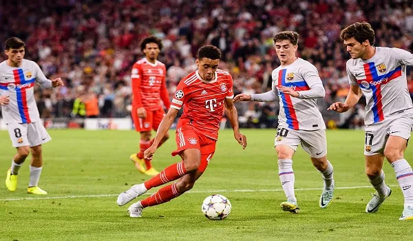 Champions League: बायर्न म्यूनिख ने बार्सिलोना को दी करारी मात, लीवरपूल भी जीता