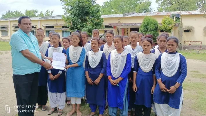 बहराइच: झाड़ियों की सफाई नहीं करा रहा वन विभाग, डीएफओ को भेजा ज्ञापन