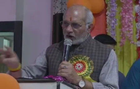 बरेली: कैबिनेट मंत्री धर्मपाल सिंह का बड़ा बयान आया सामने, कहा- अब हुजूर के बच्चे हुजूर नहीं होंगे अब मजदूर के बच्चे भी हुजूर होंगे