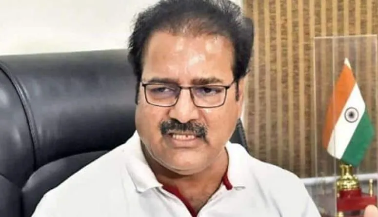 राजस्‍थान के विधायक जिसके साथ होंगे वही नेता होगा: खाचरियावास