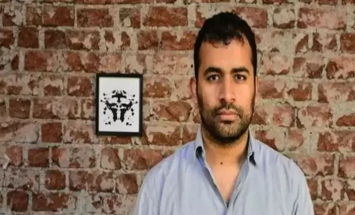 शराब नीति मामले में सीबीआई ने विजय नायर को किया गिरफ्तार, बीजेपी ने AAP को घेरा