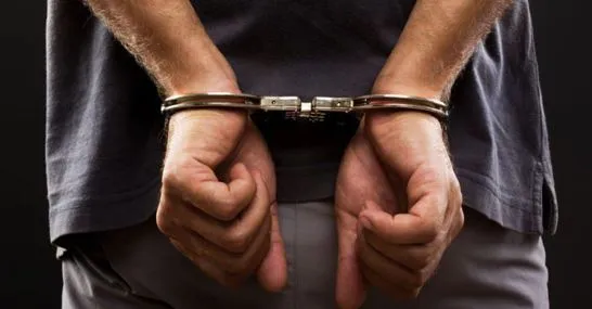 बम ब्लास्ट करने की धमकी देने वाला शख्स गिरफ्तार, मामले में जांच जारी