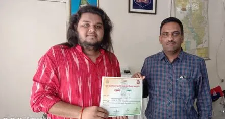 बरेली: सिद्धार्थ नेगी ने कानपुर में छोड़ी छाप, शास्त्री गायन में पाया पहला स्थान